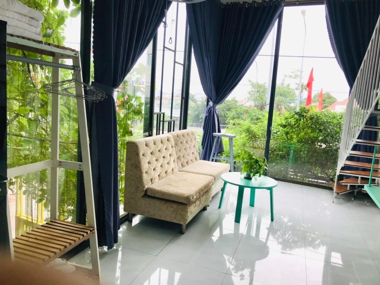 Nha Khach Ken Hotel Cà Mau Екстериор снимка