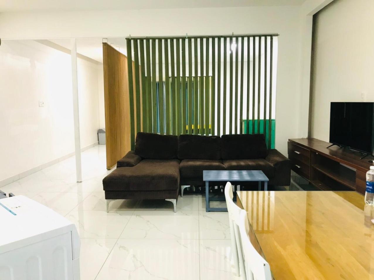 Nha Khach Ken Hotel Cà Mau Екстериор снимка