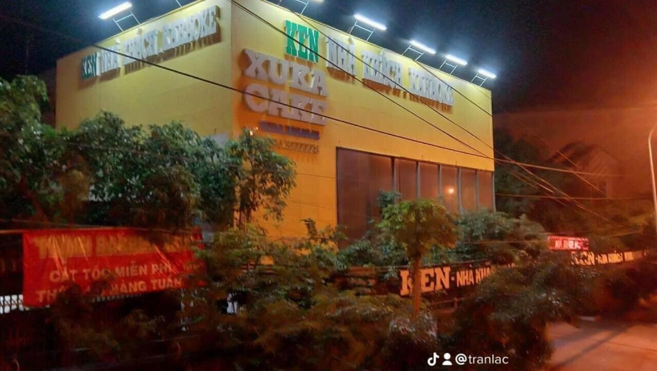 Nha Khach Ken Hotel Cà Mau Екстериор снимка